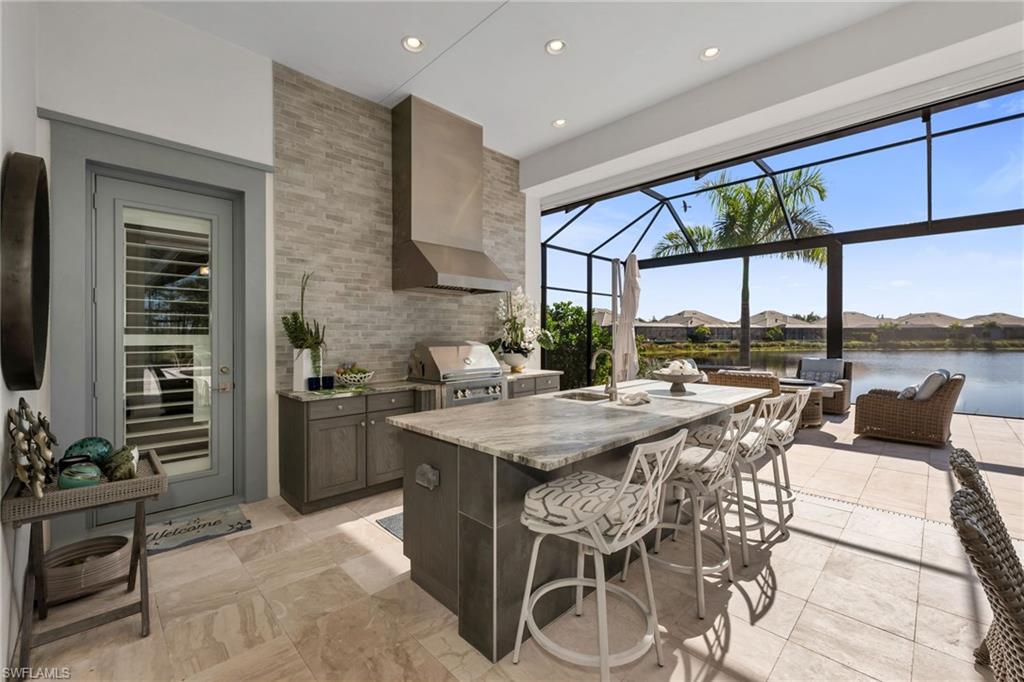 8816 PARADERA CT, NAPLES