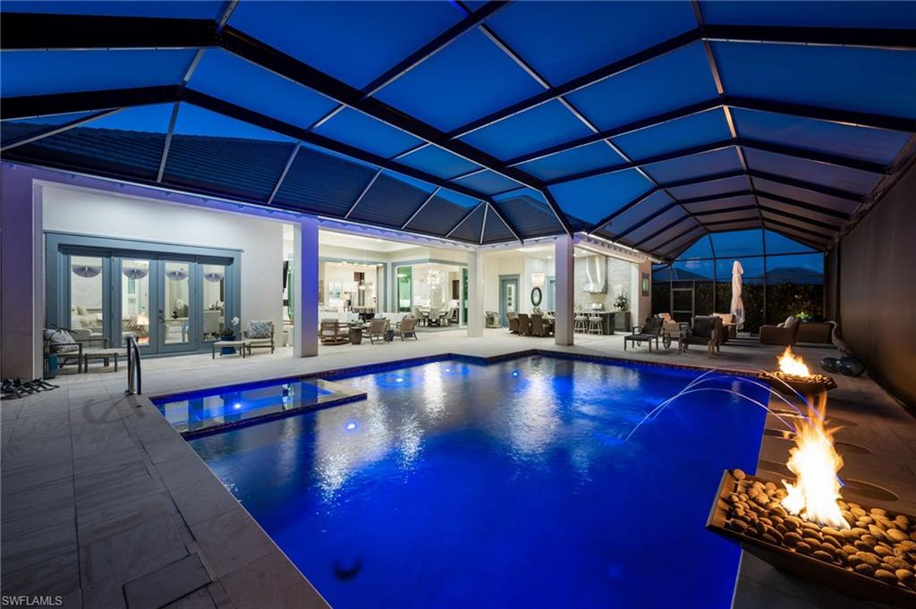 8816 PARADERA CT, NAPLES