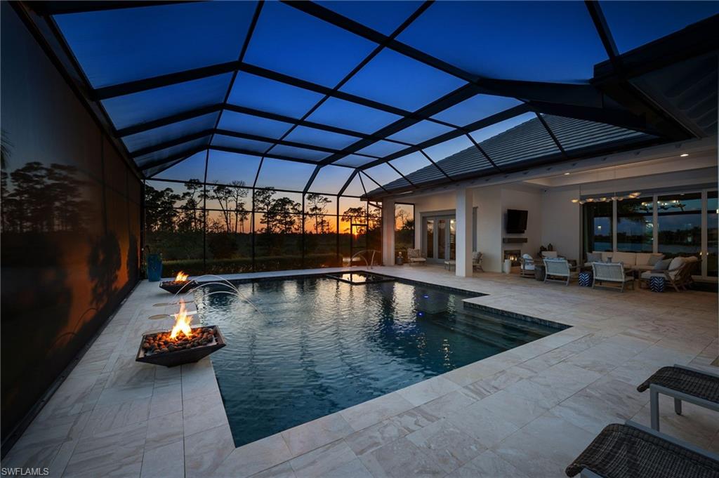 8816 PARADERA CT, NAPLES