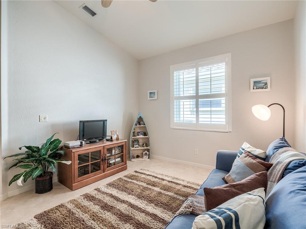 9460 Sun River WAY, ESTERO