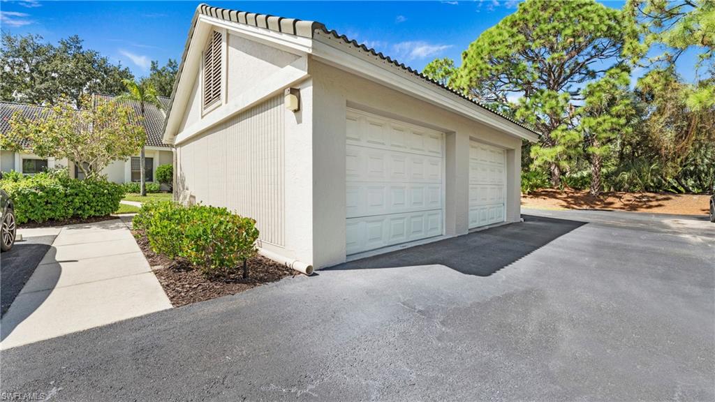 606 Arbor Lake DR # 104, NAPLES Unit: 6-104