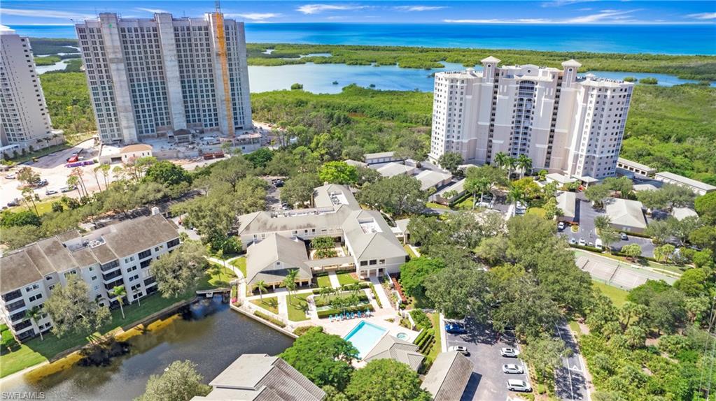 606 Arbor Lake DR # 104, NAPLES Unit: 6-104