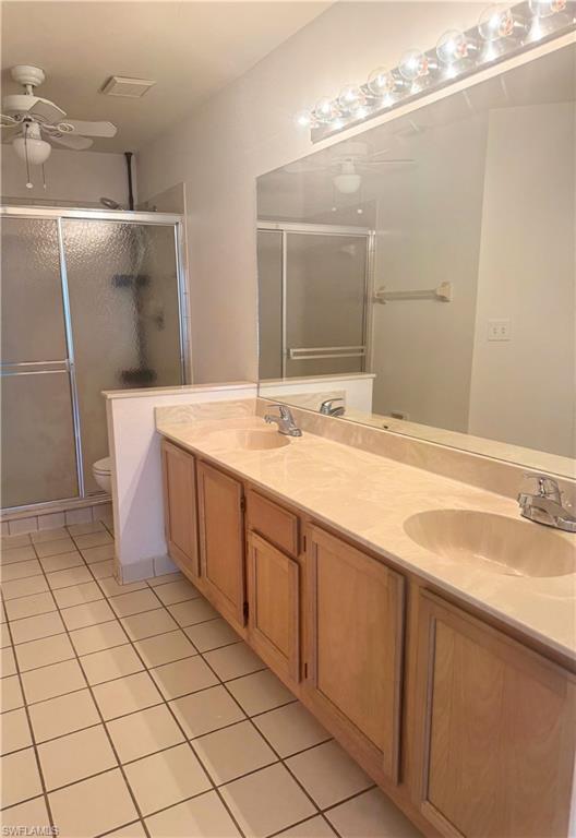 9852 Luna CIR # B203, NAPLES Unit: B203