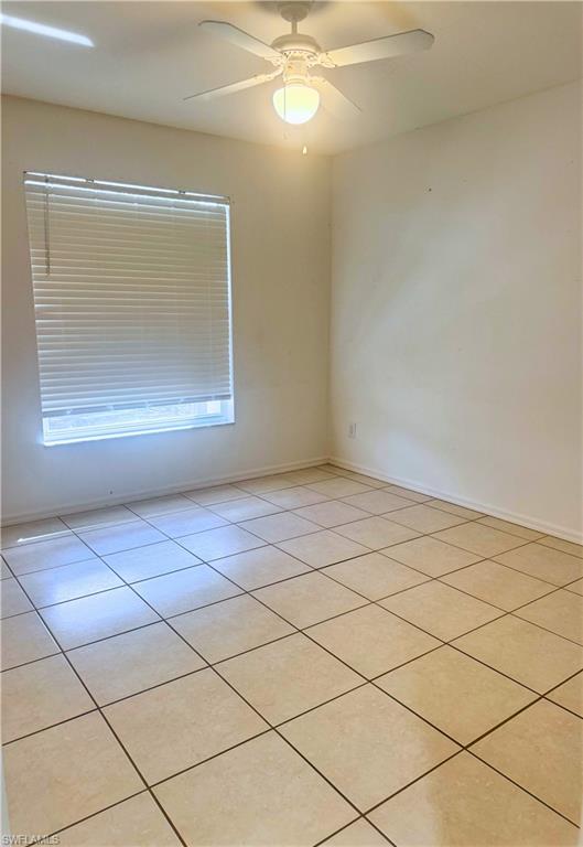 9852 Luna CIR # B203, NAPLES Unit: B203