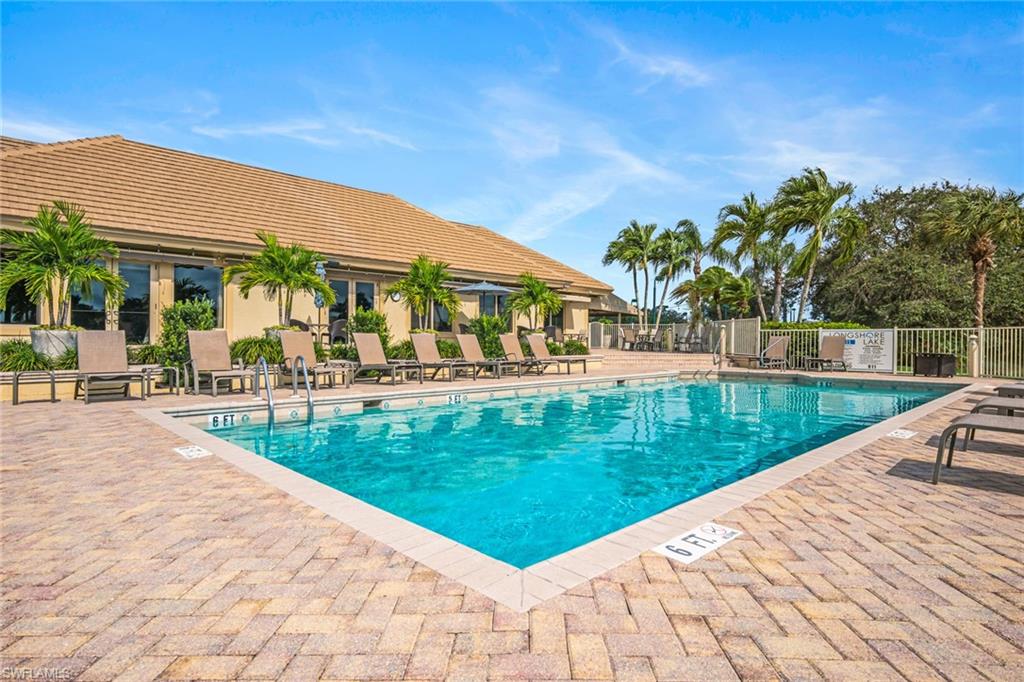 4594 Snowy Egret DR, NAPLES