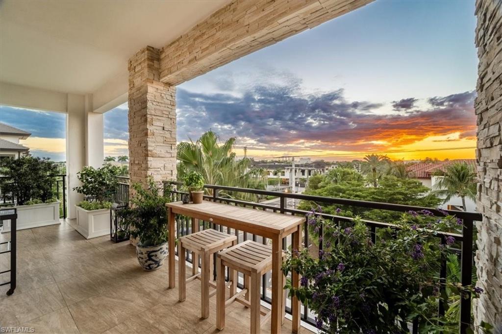 1035 3rd AVE S # 401, NAPLES Unit: 401