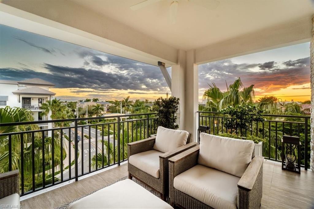 1035 3rd AVE S # 401, NAPLES Unit: 401