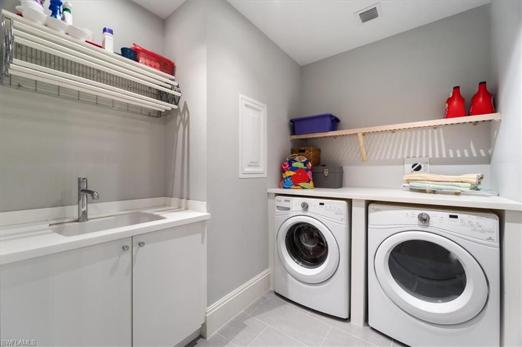 1035 3rd AVE S # 401, NAPLES Unit: 401