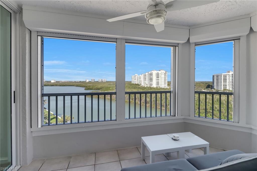 25 Bluebill AVE # A906, NAPLES Unit: A906