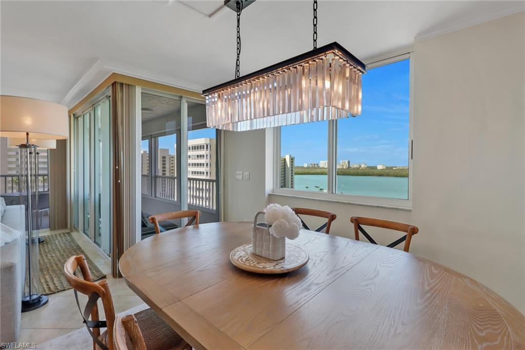 25 Bluebill AVE # A906, NAPLES Unit: A906