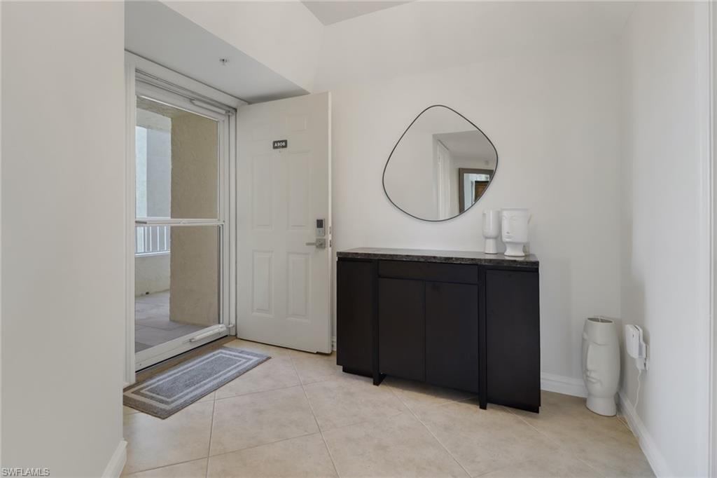 25 Bluebill AVE # A906, NAPLES Unit: A906