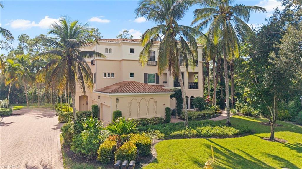 2886 Castillo CT # 101, NAPLES Unit: 101