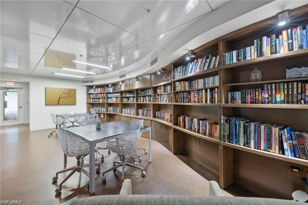3000 Oasis Grand BLVD # 2702, FORT MYERS Unit: 2702