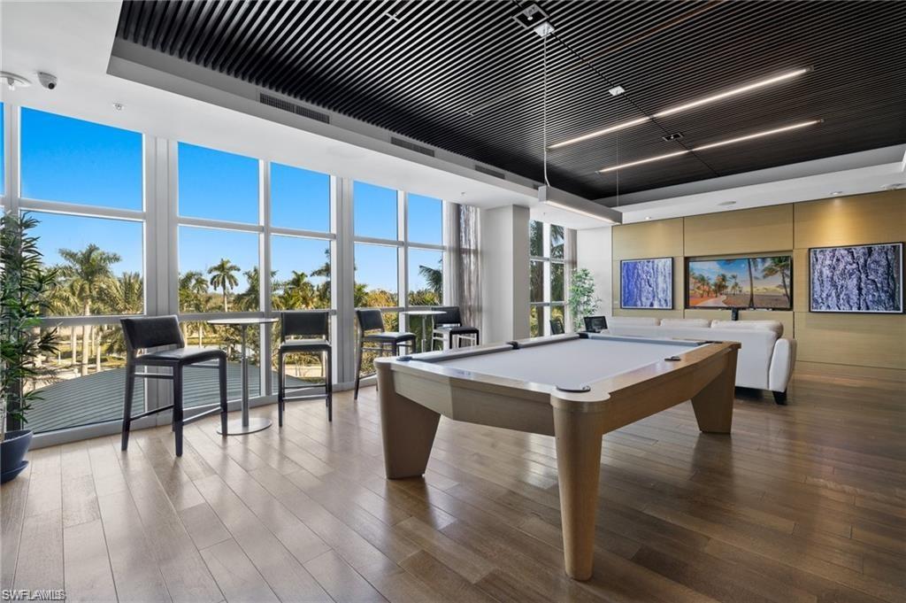 3000 Oasis Grand BLVD # 2702, FORT MYERS Unit: 2702