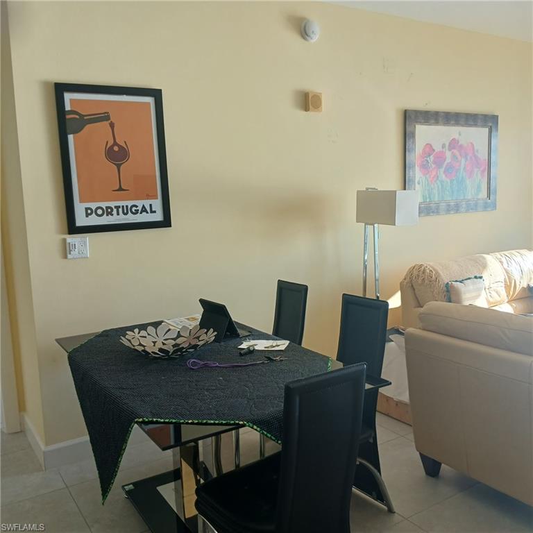 3000 Oasis Grand BLVD # 2702, FORT MYERS Unit: 2702