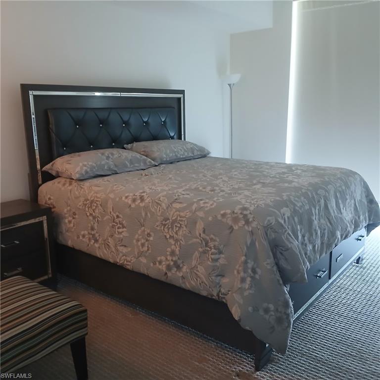 3000 Oasis Grand BLVD # 2702, FORT MYERS Unit: 2702