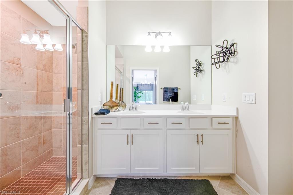 5410 Double Eagle CIR # 2222, AVE MARIA Unit: 2222