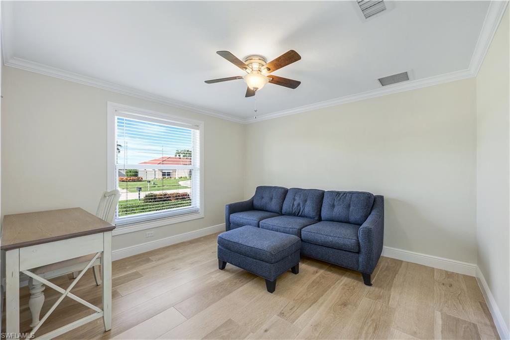 427 Nassau CT, MARCO ISLAND