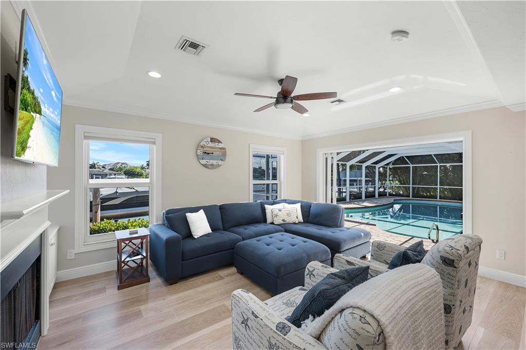 427 Nassau CT, MARCO ISLAND