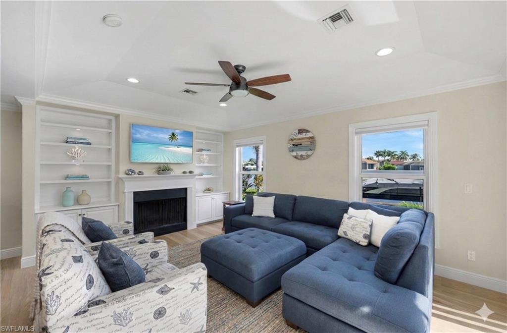 427 Nassau CT, MARCO ISLAND