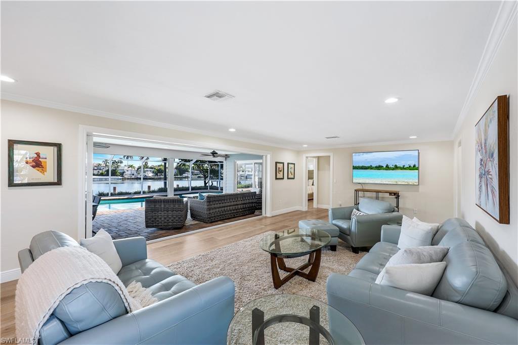 427 Nassau CT, MARCO ISLAND