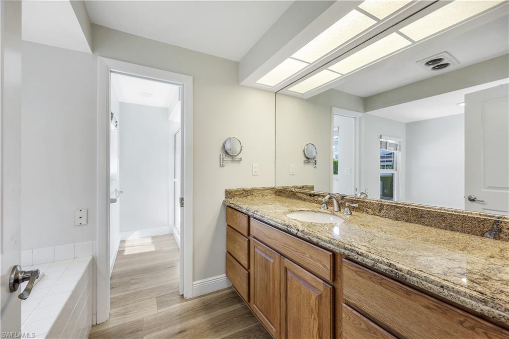 427 Nassau CT, MARCO ISLAND