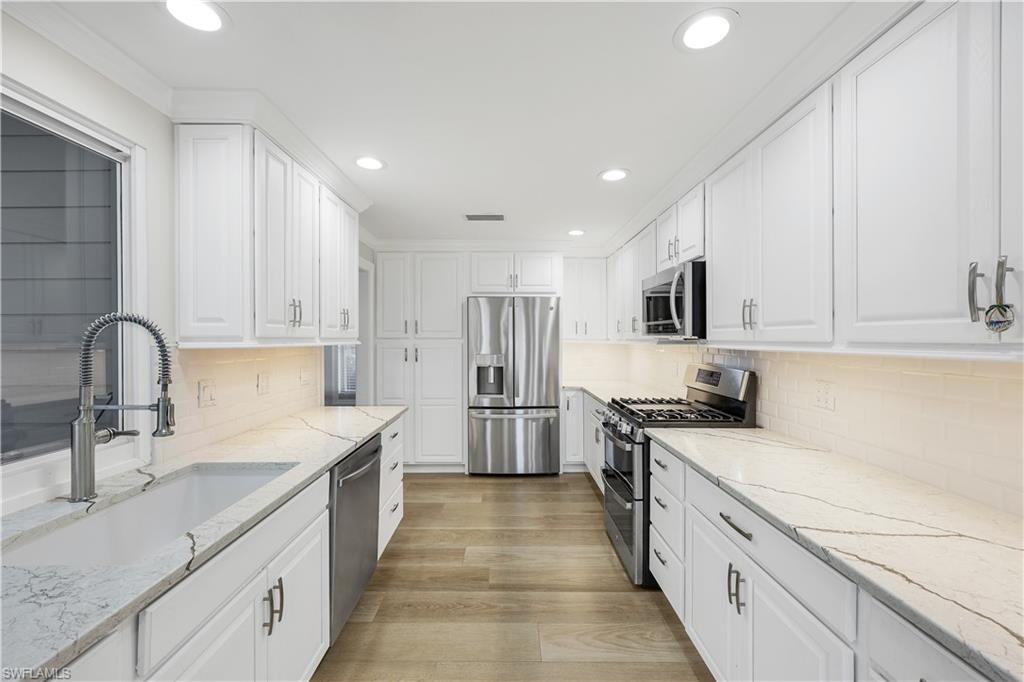 427 Nassau CT, MARCO ISLAND