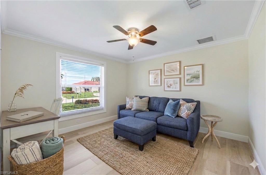 427 Nassau CT, MARCO ISLAND