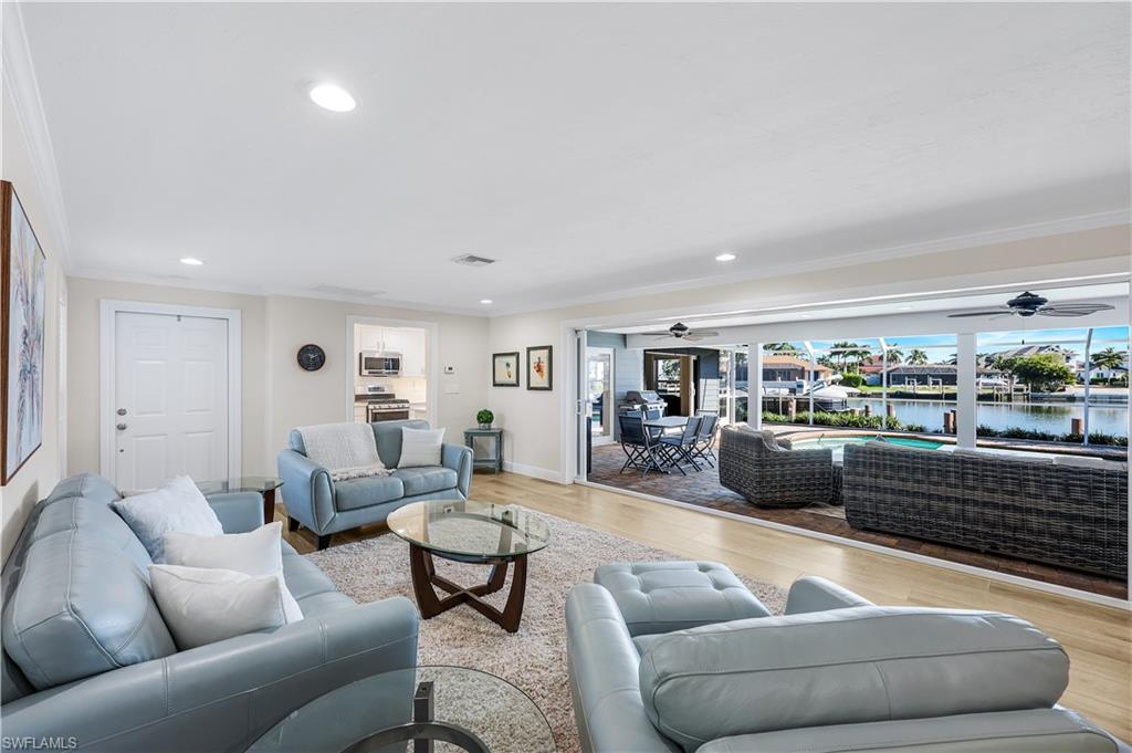 427 Nassau CT, MARCO ISLAND