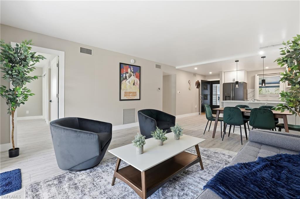 1320 Blue Point AVE # 2, NAPLES Unit: 2