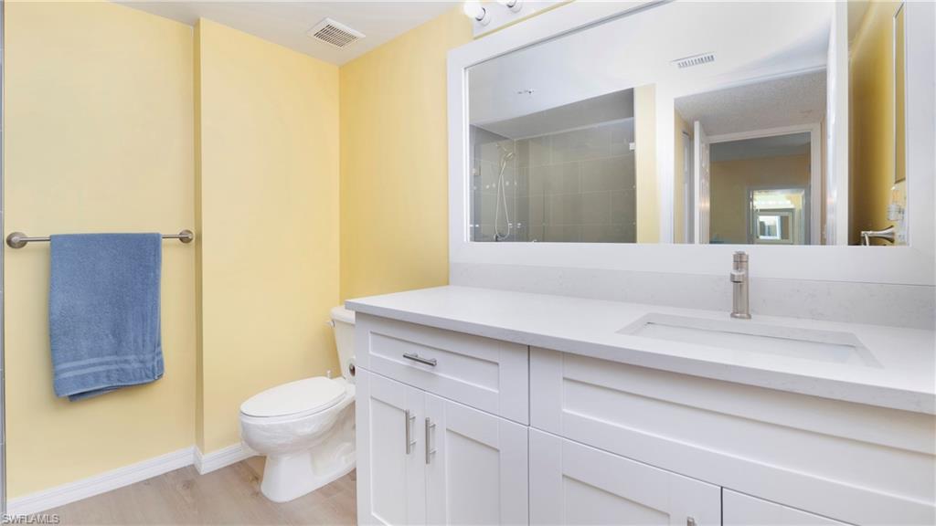 1810 Florida Club CIR # 1303, NAPLES Unit: 1303