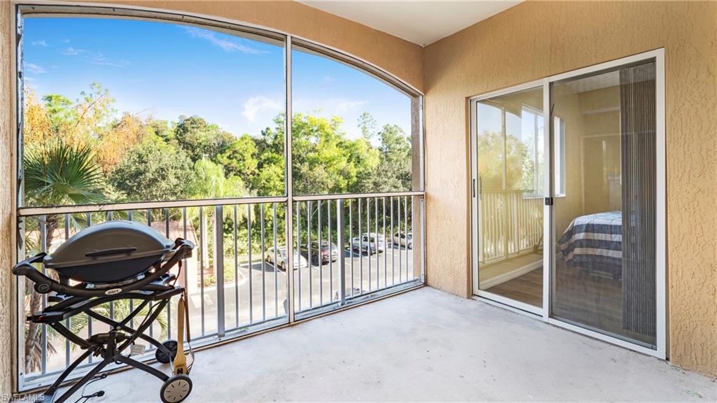 1810 Florida Club CIR # 1303, NAPLES Unit: 1303