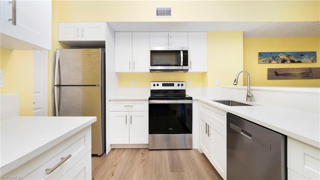 1810 Florida Club CIR # 1303, NAPLES Unit: 1303