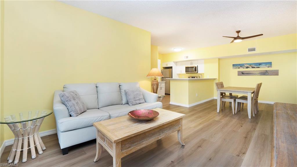 1810 Florida Club CIR # 1303, NAPLES Unit: 1303