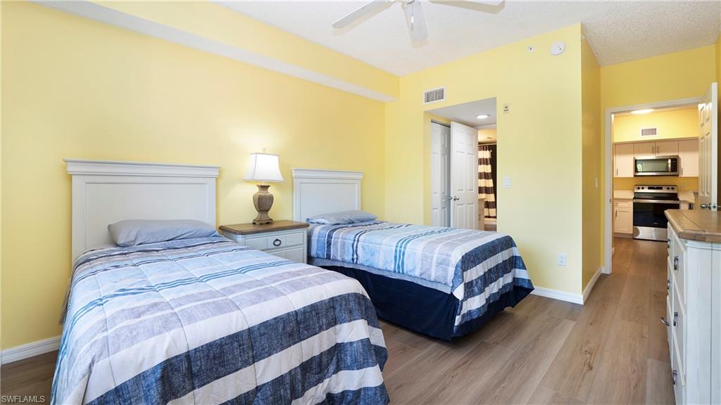 1810 Florida Club CIR # 1303, NAPLES Unit: 1303