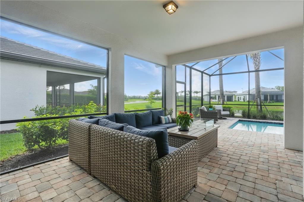 1870 Amador CT, NAPLES