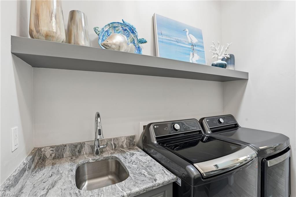 3535 Grand Cypress DR, NAPLES