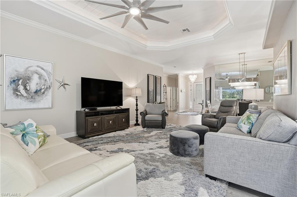 3535 Grand Cypress DR, NAPLES