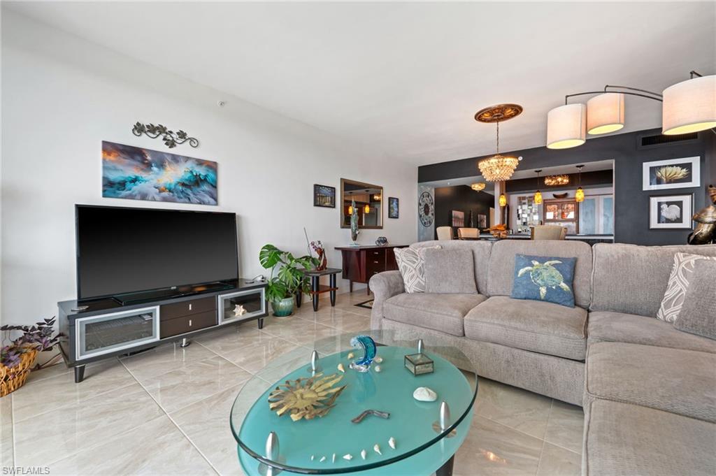 3000 Oasis Grand BLVD # 901, FORT MYERS Unit: 901