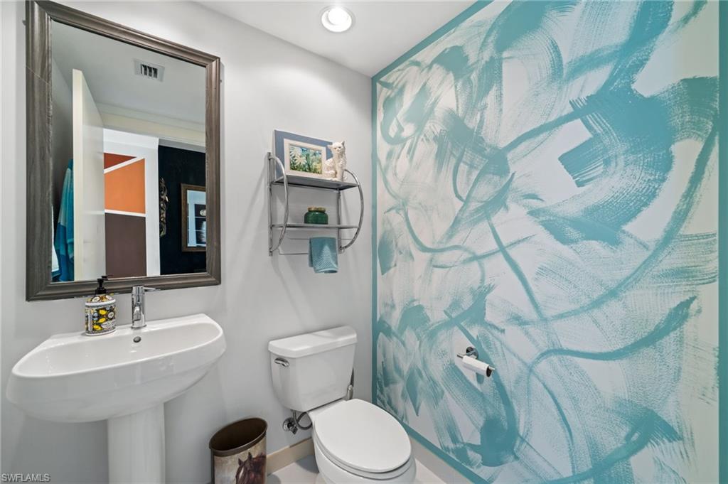 3000 Oasis Grand BLVD # 901, FORT MYERS Unit: 901