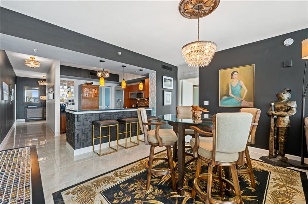 3000 Oasis Grand BLVD # 901, FORT MYERS Unit: 901