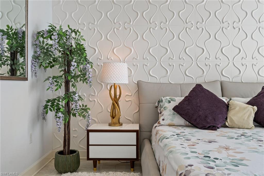 3000 Oasis Grand BLVD # 901, FORT MYERS Unit: 901