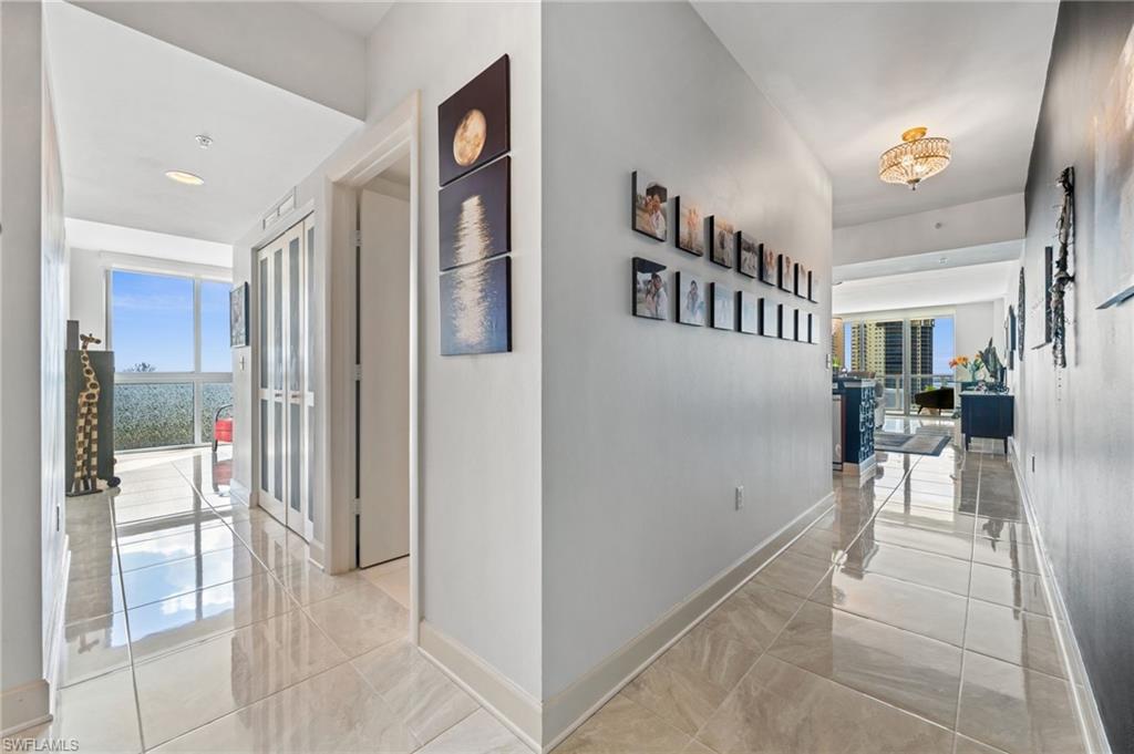 3000 Oasis Grand BLVD # 901, FORT MYERS Unit: 901