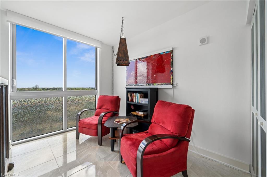 3000 Oasis Grand BLVD # 901, FORT MYERS Unit: 901