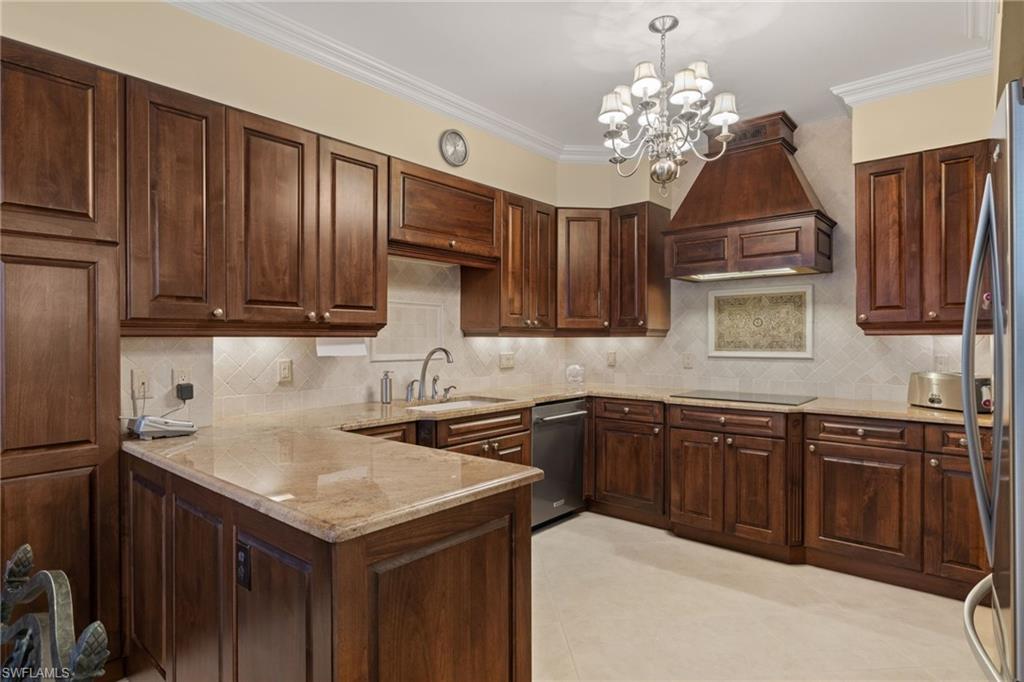 6830 San Marino DR # 711A, NAPLES Unit: 711A