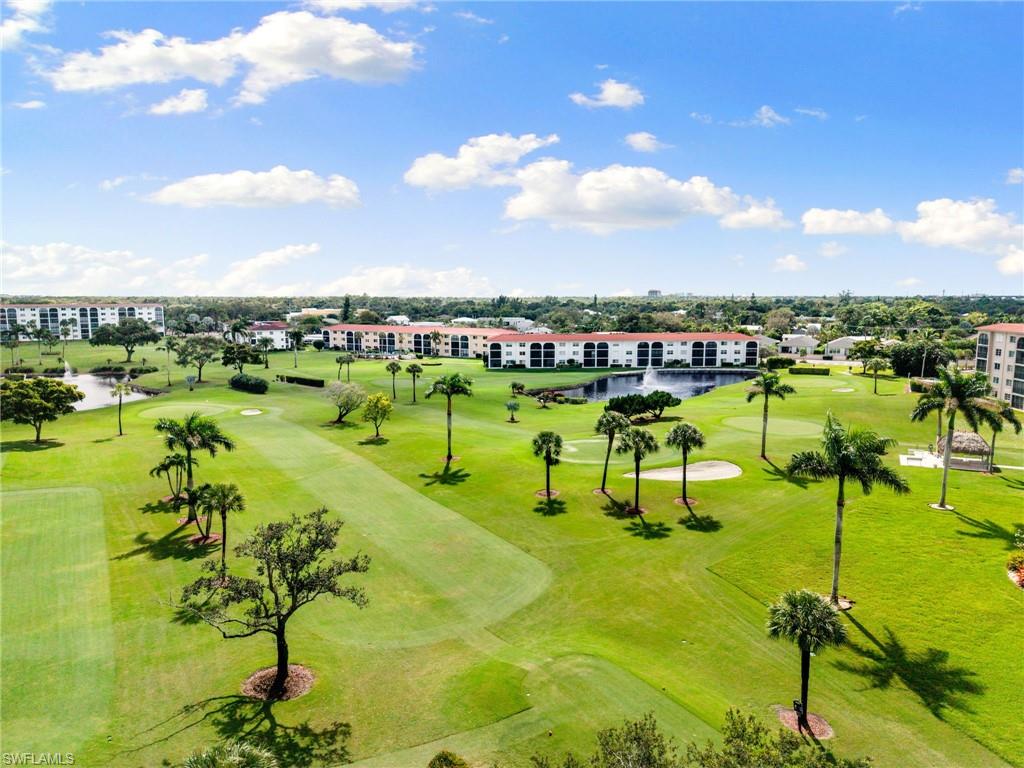 5 High Point CIR W # 307, NAPLES Unit: 307