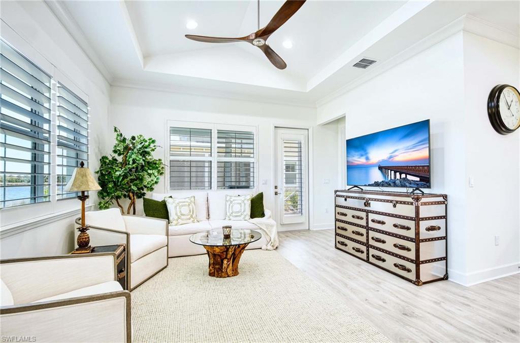 6984 Saona CT, NAPLES