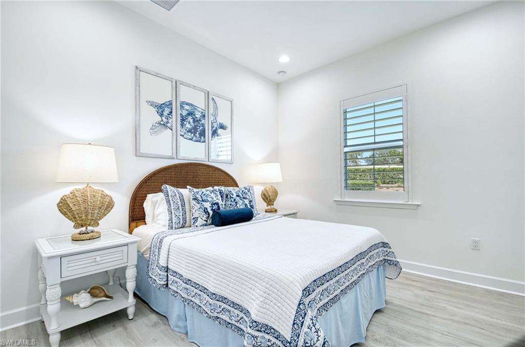 6984 Saona CT, NAPLES