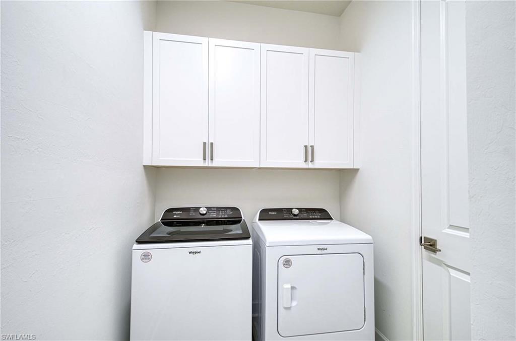 6984 Saona CT, NAPLES