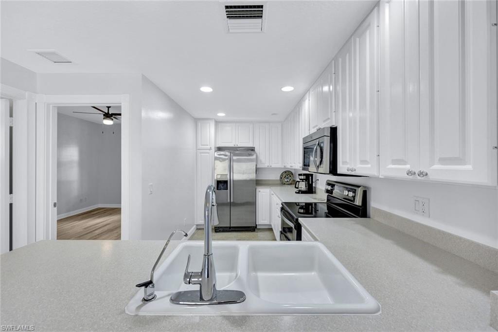 15395 Laughing Gull LN, BONITA SPRINGS
